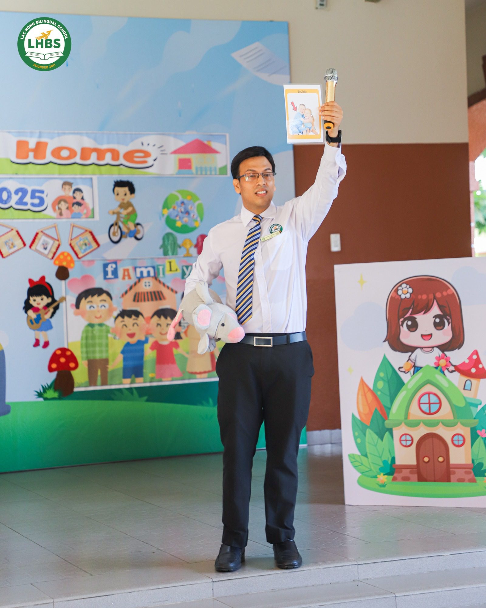 Học sinh Mầm non Song ngữ Lạc Hồng tham gia sự kiện HOME SWEET HOME: FAMILY AND MY HOUSE DAY
