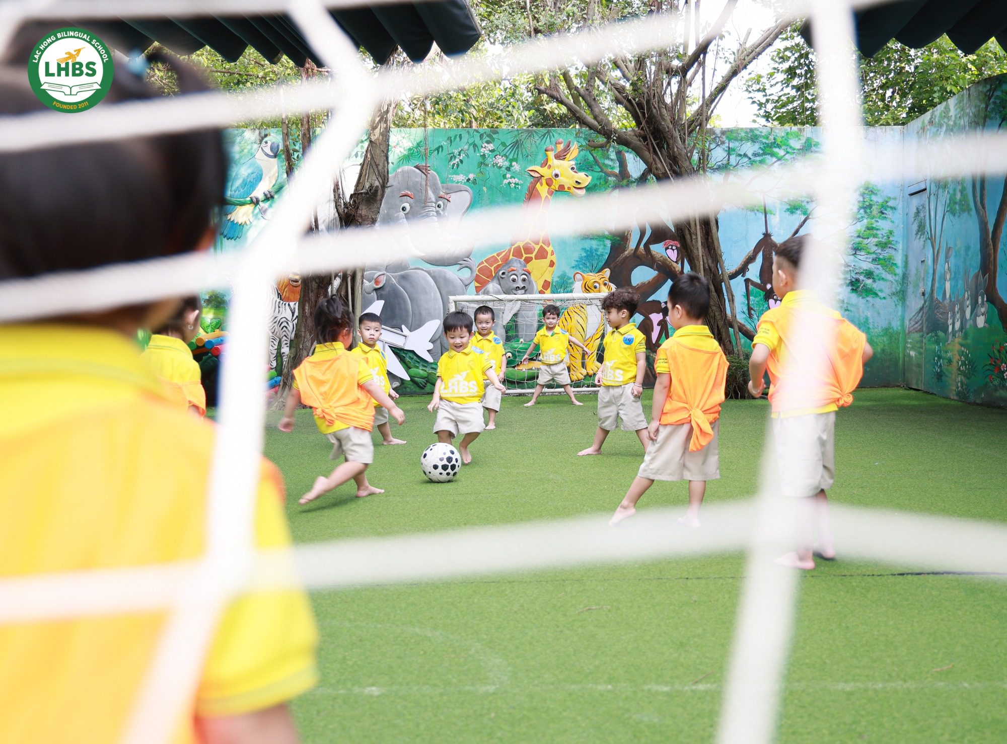 Học sinh Mầm non Song ngữ Lạc Hồng rèn luyện sự tự tin và ý chí bền bỉ trong Thế vận hội Olympic 2025