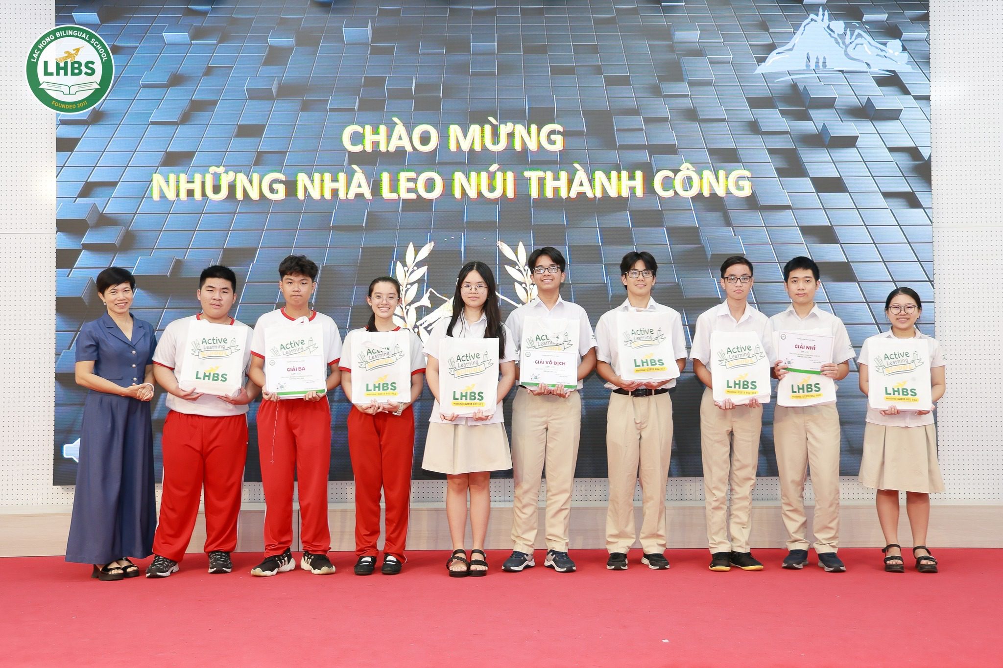 Học sinh Song ngữ Lạc Hồng tận hưởng niềm vui khi tham gia Sân chơi Toán 10