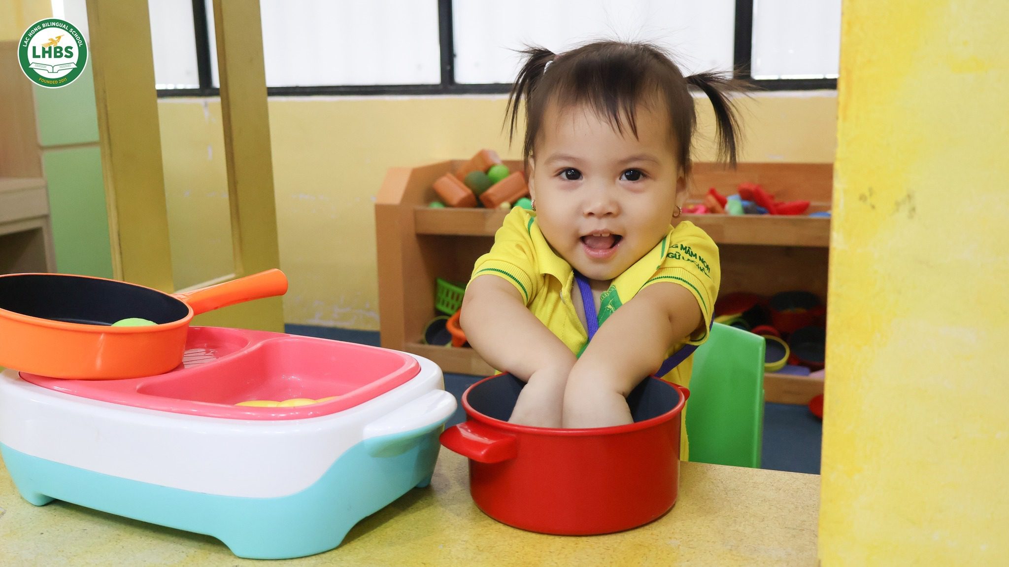 Học sinh Mầm non Song ngữ Lạc Hồng trải nghiệm Khu vui chơi Giáo trí Jolion.