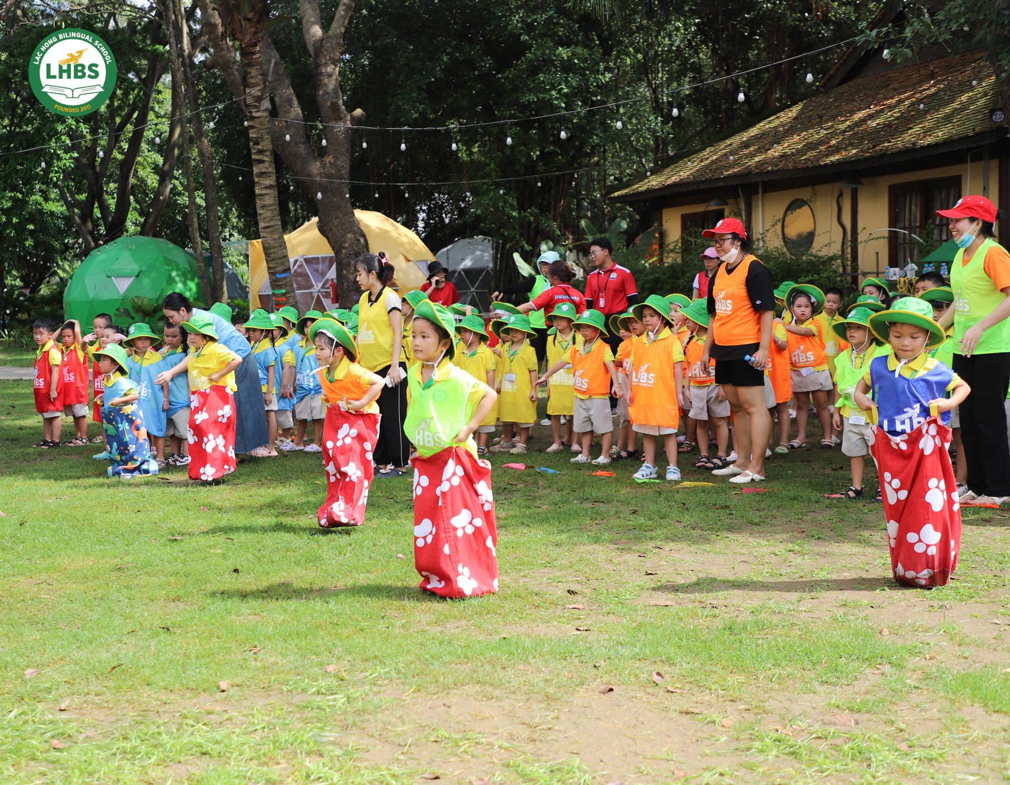 Học sinh Chồi và Lá Mầm non Song ngữ Lạc Hồng khám phá thiên nhiên tại Asia Island Glamping