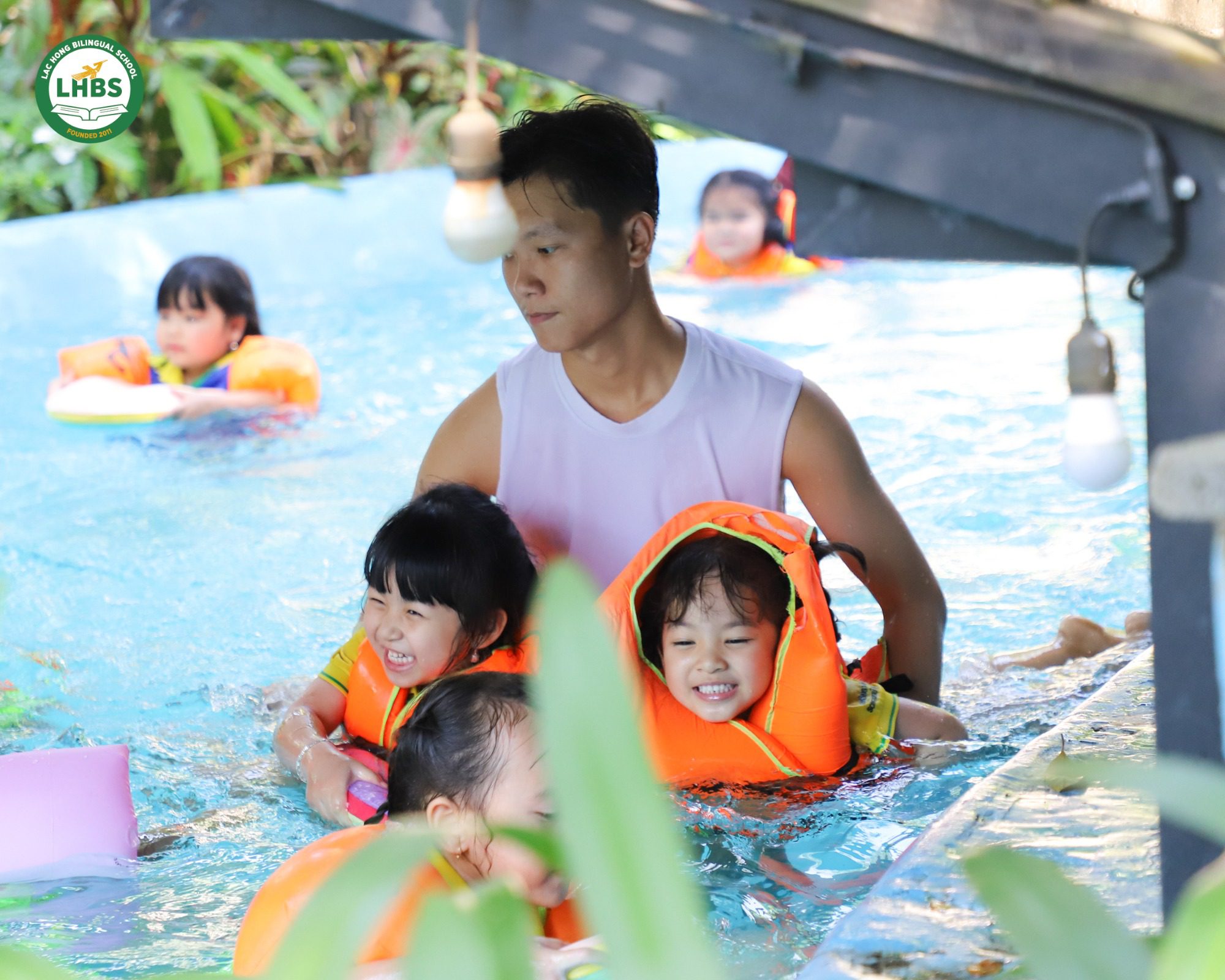 Học sinh Chồi và Lá Mầm non Song ngữ Lạc Hồng khám phá thiên nhiên tại Asia Island Glamping