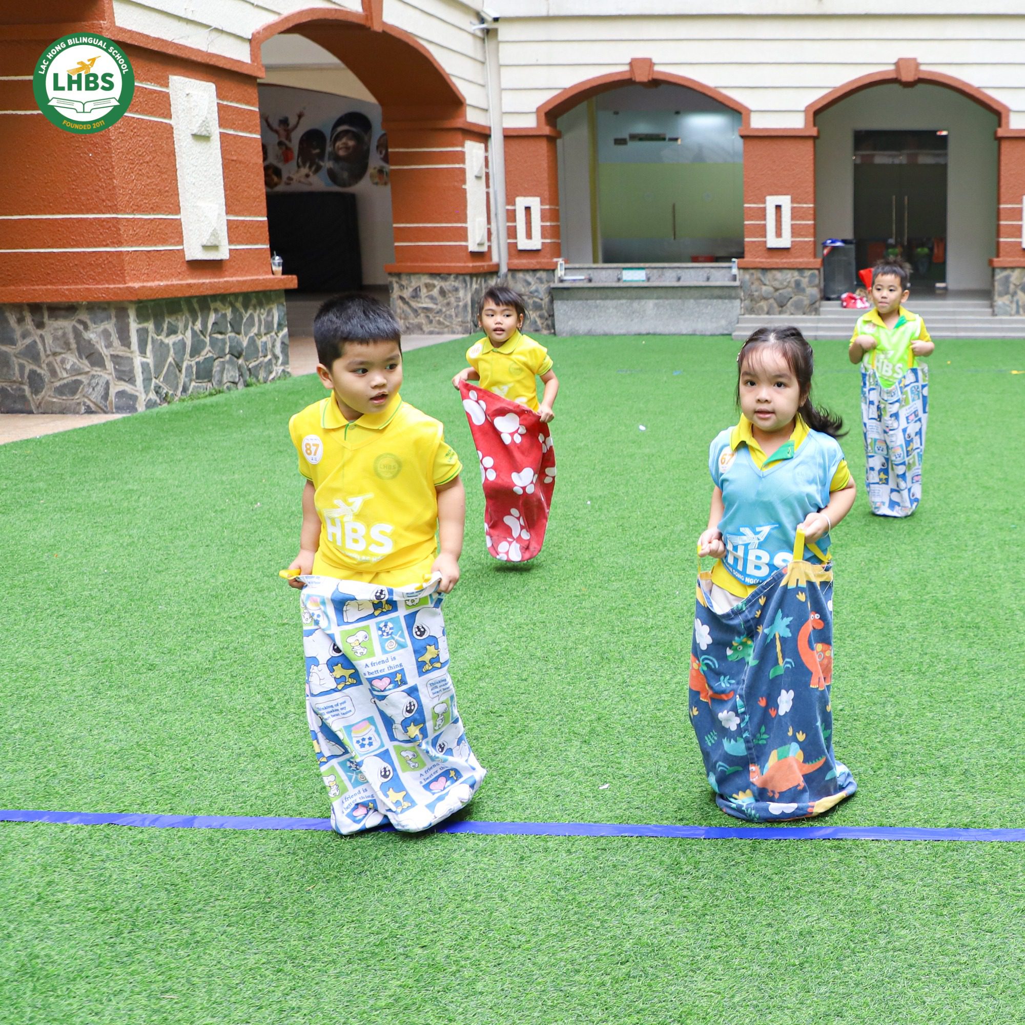 Học sinh Mầm non Song ngữ Lạc Hồng rèn luyện sự tự tin và ý chí bền bỉ trong Thế vận hội Olympic 2025