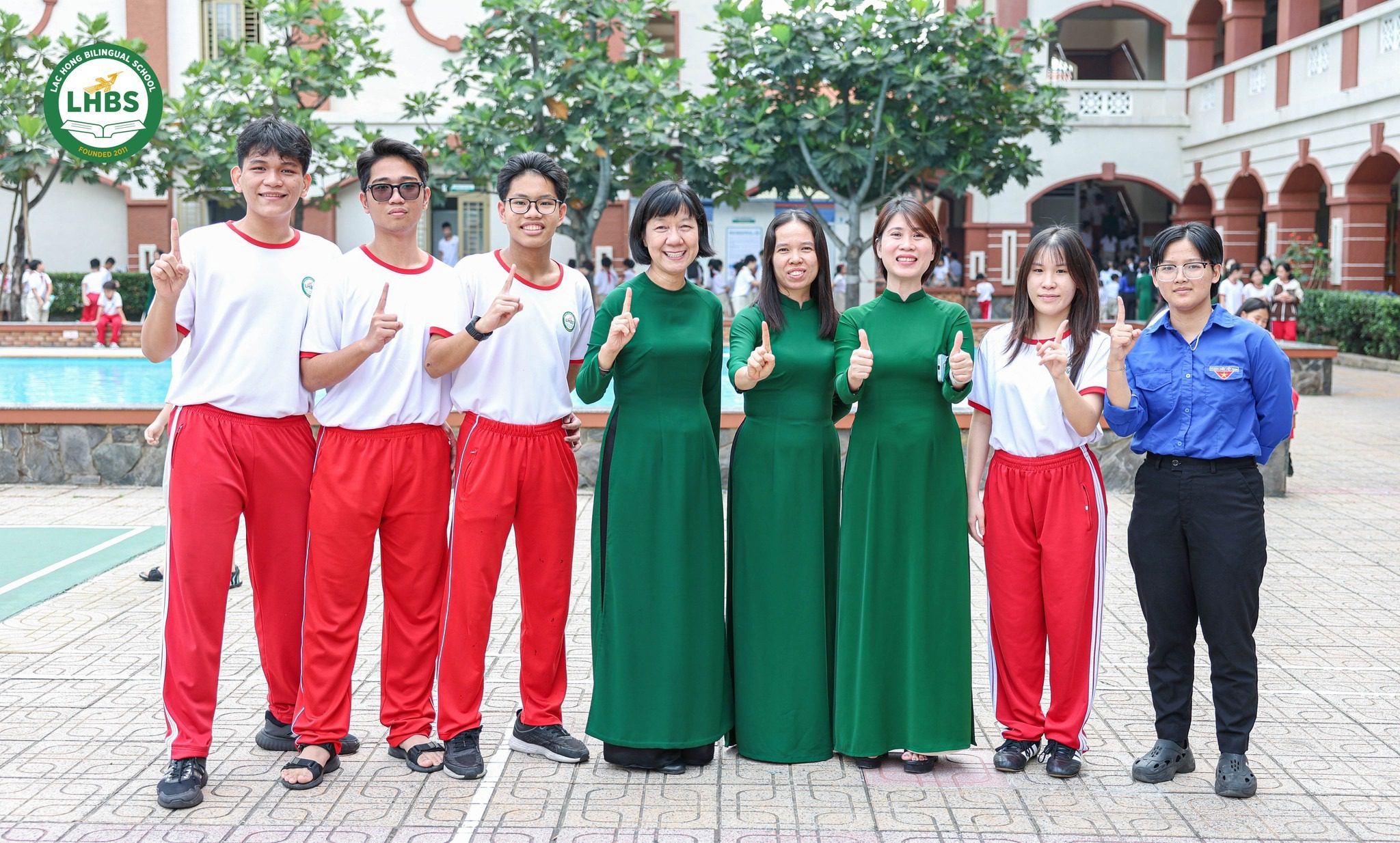 Đội tuyển Song ngữ Lạc Hồng tham gia kỳ thi học sinh giỏi cấp tỉnh 2025–2026