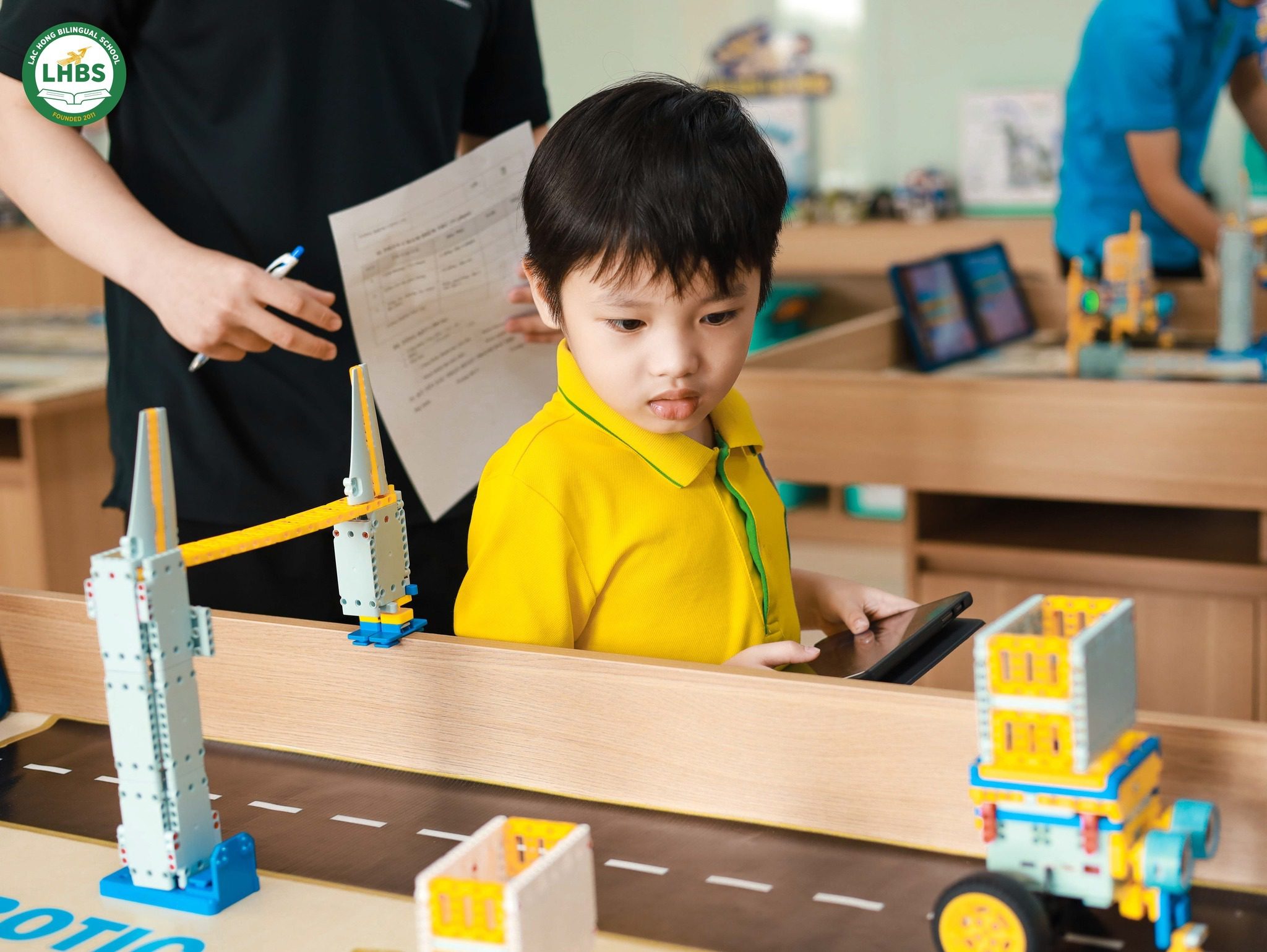 AI-ROBPTICS CHALLENGE MẦM NON SONG NGỮ LẠC HỒNG